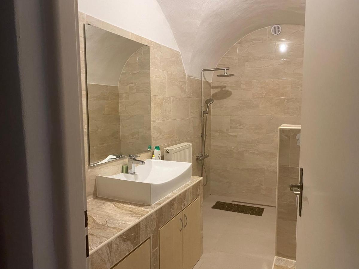 Apartman Fabrik Hainburg an der Donau Exteriör bild