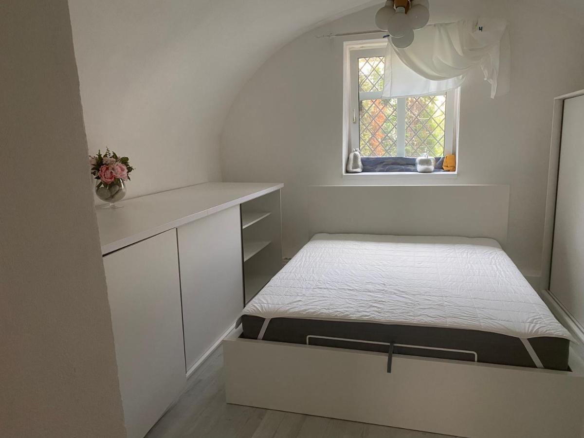 Apartman Fabrik Hainburg an der Donau Exteriör bild